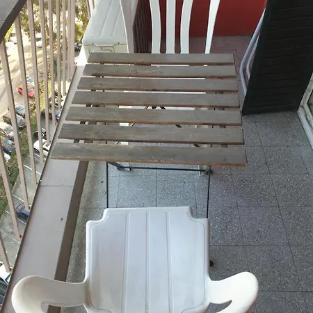 New Cheap Private Room, Kitchen , Overwieuw Sea,Tram On Spot, 12 Minutes From Nice Train Station With Tram , Beach In 17 Min Tram , Chambre Privee Pas Cher, Cuisine Equipee , Tram Sur Place, Apercu Mer, 12 Min De La Gare De Nice Avec Le Tram, 17 Min Exterior photo